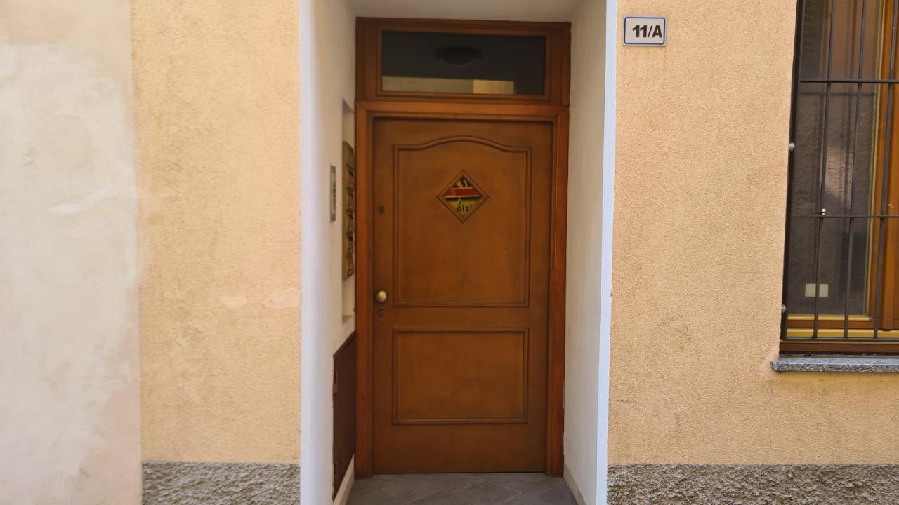מנדלו דל לאריו Gemini House On Lake Como מראה חיצוני תמונה